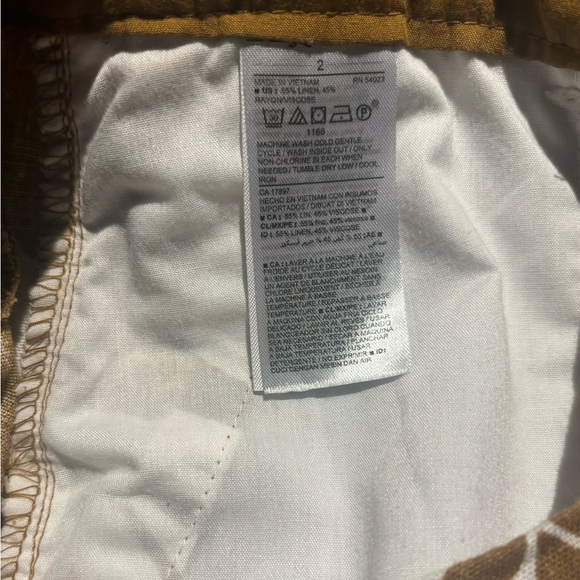 Old Navy Linen Blend Brown Floral Everyday Shorts - Picture 8 of 9